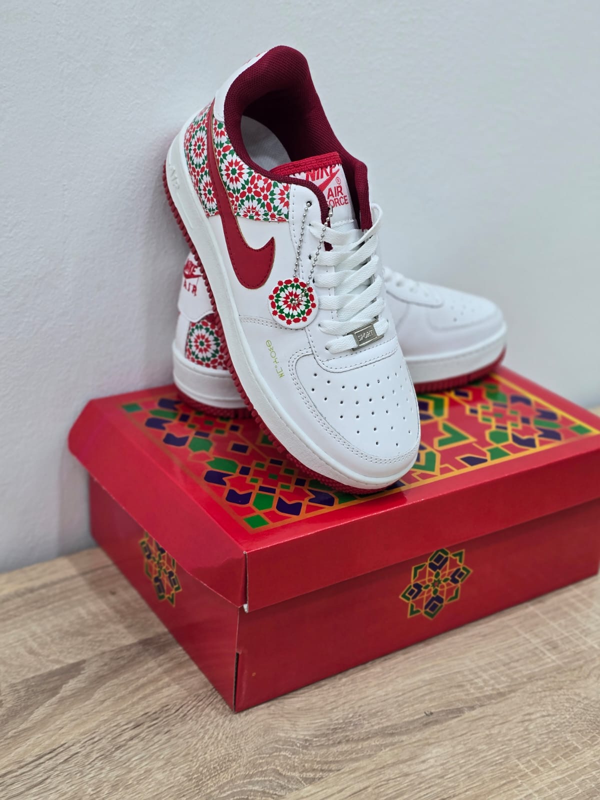 Moroccan Style Sneakers – Red