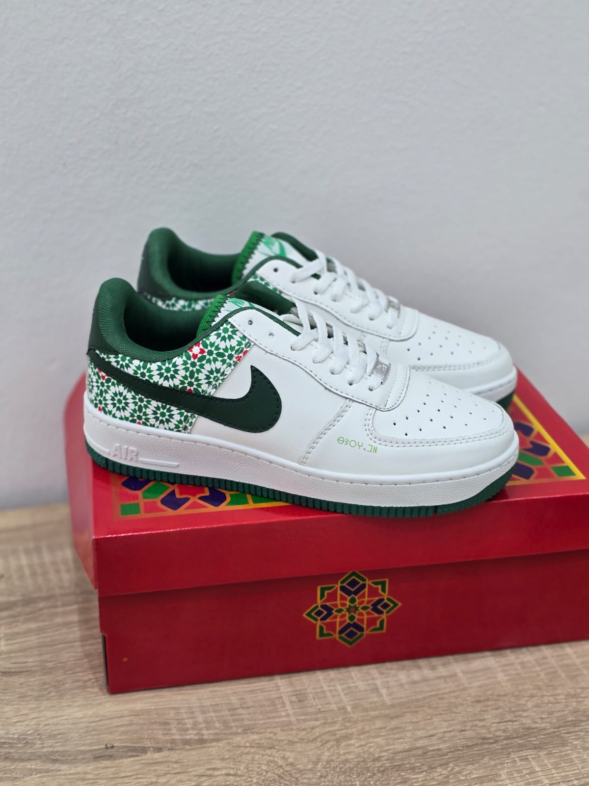 Moroccan Style Sneakers – Green