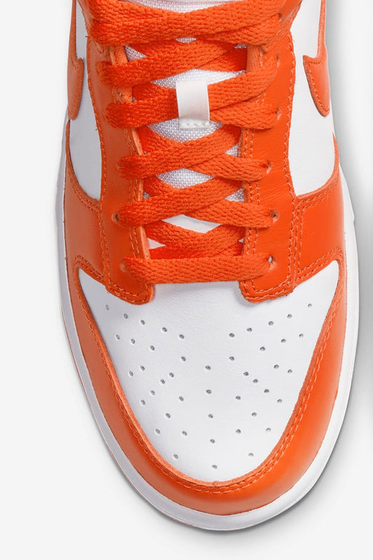 NlKE Dunk Low Orange Blaze